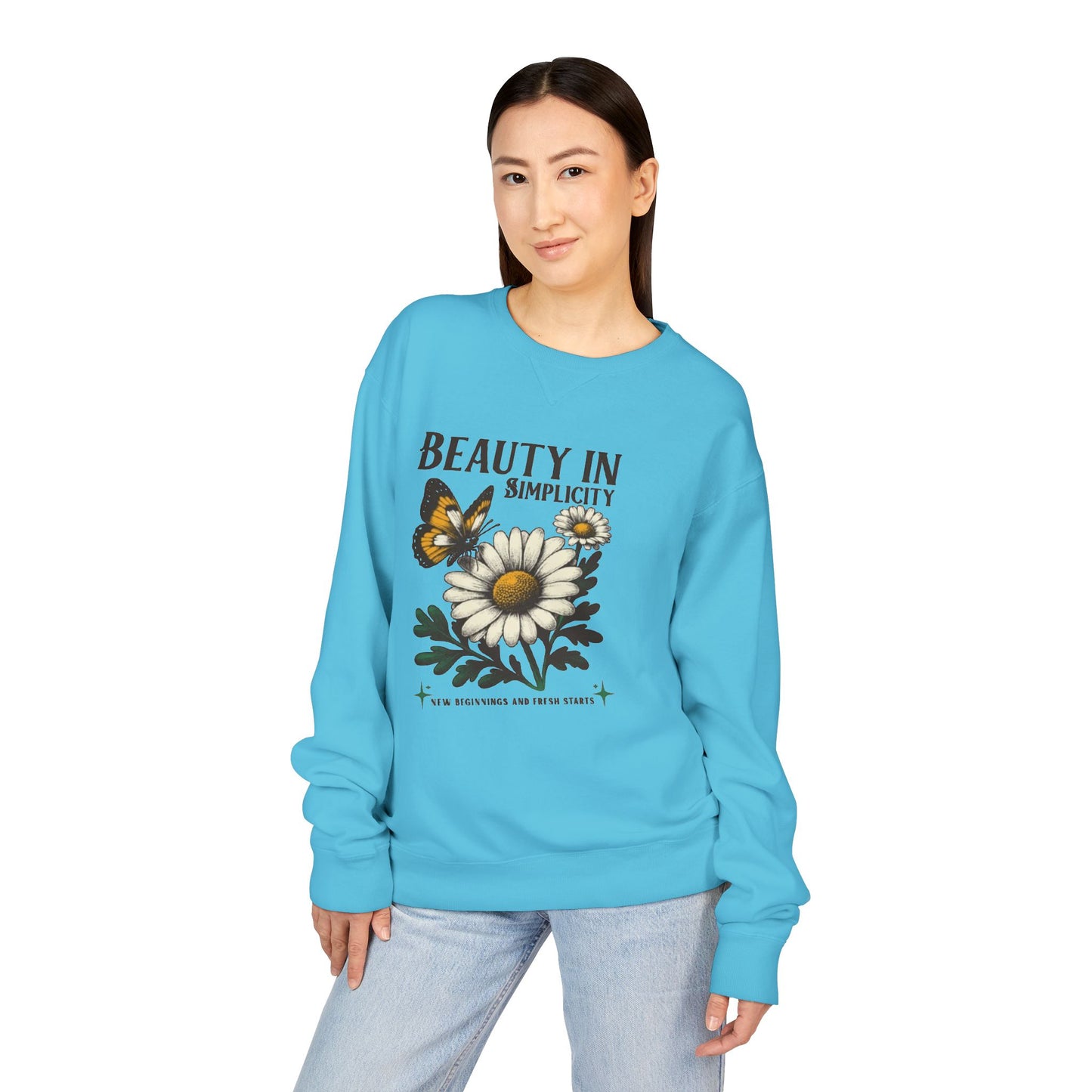 🌼🦋 Daisy & Butterfly “Beauty in Simplicity” Crewneck Sweatshirt 🦋🌼