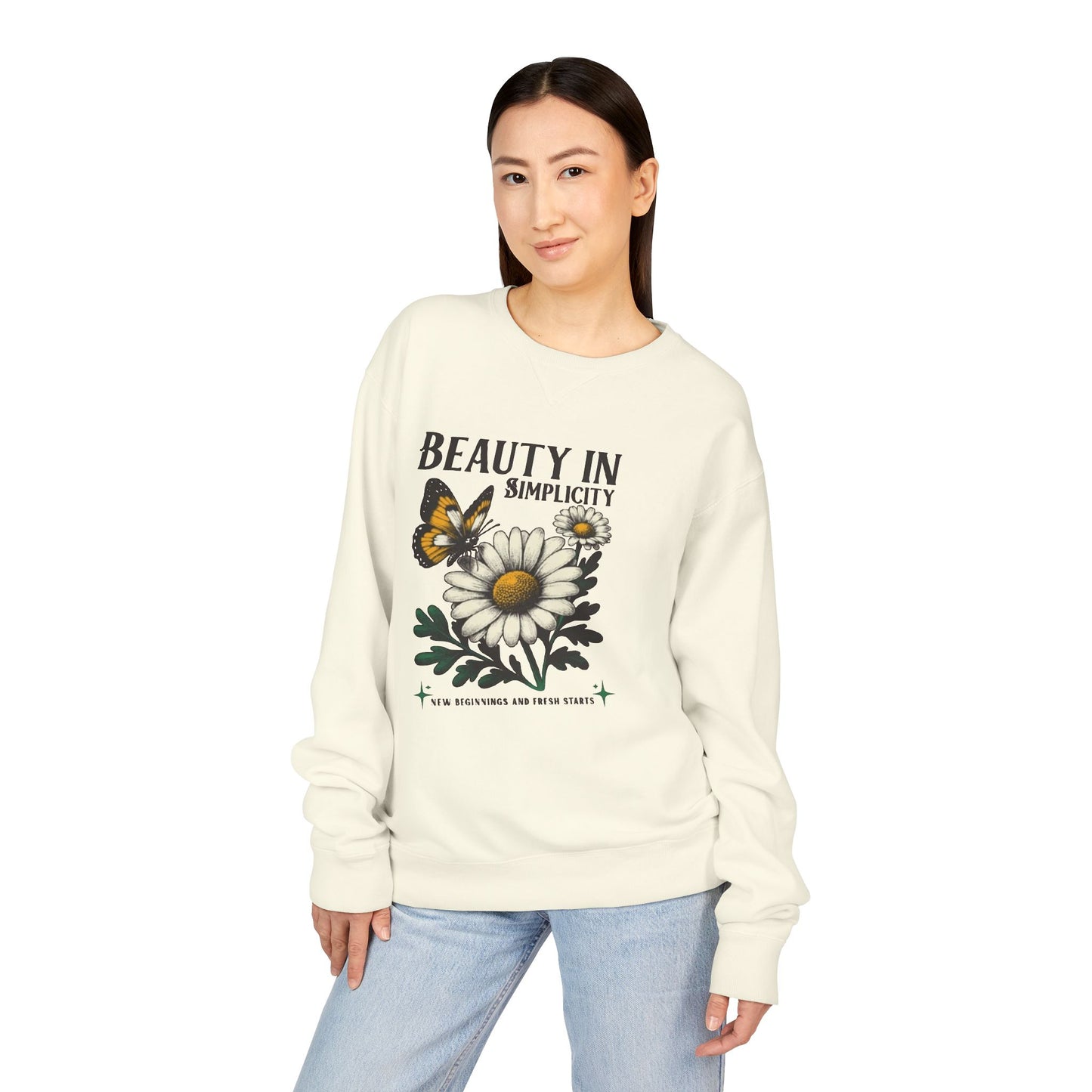 🌼🦋 Daisy & Butterfly “Beauty in Simplicity” Crewneck Sweatshirt 🦋🌼
